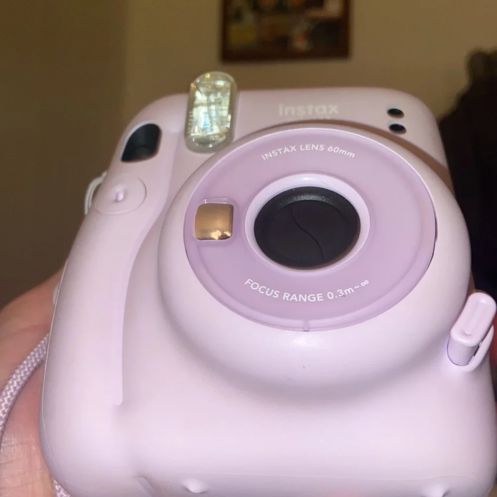 Fujifilm Instax Mini 11 Film Camera (Lilac Purple)